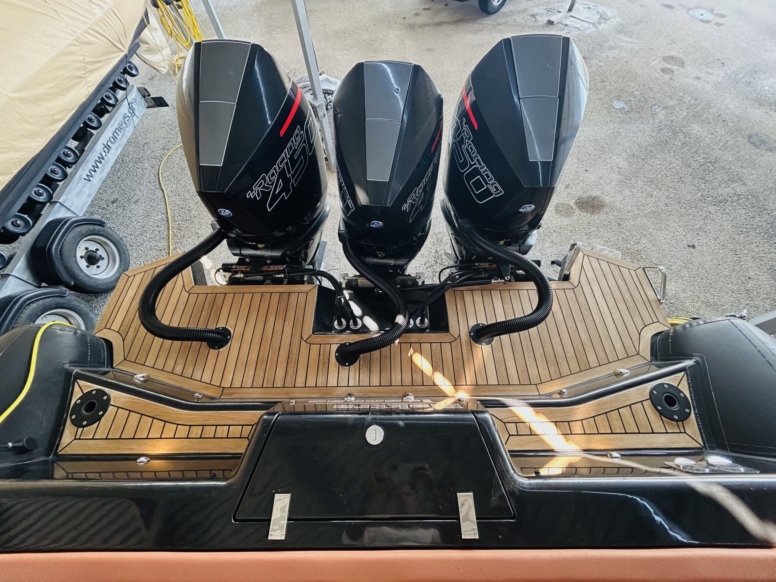 Technohull Omega 47
