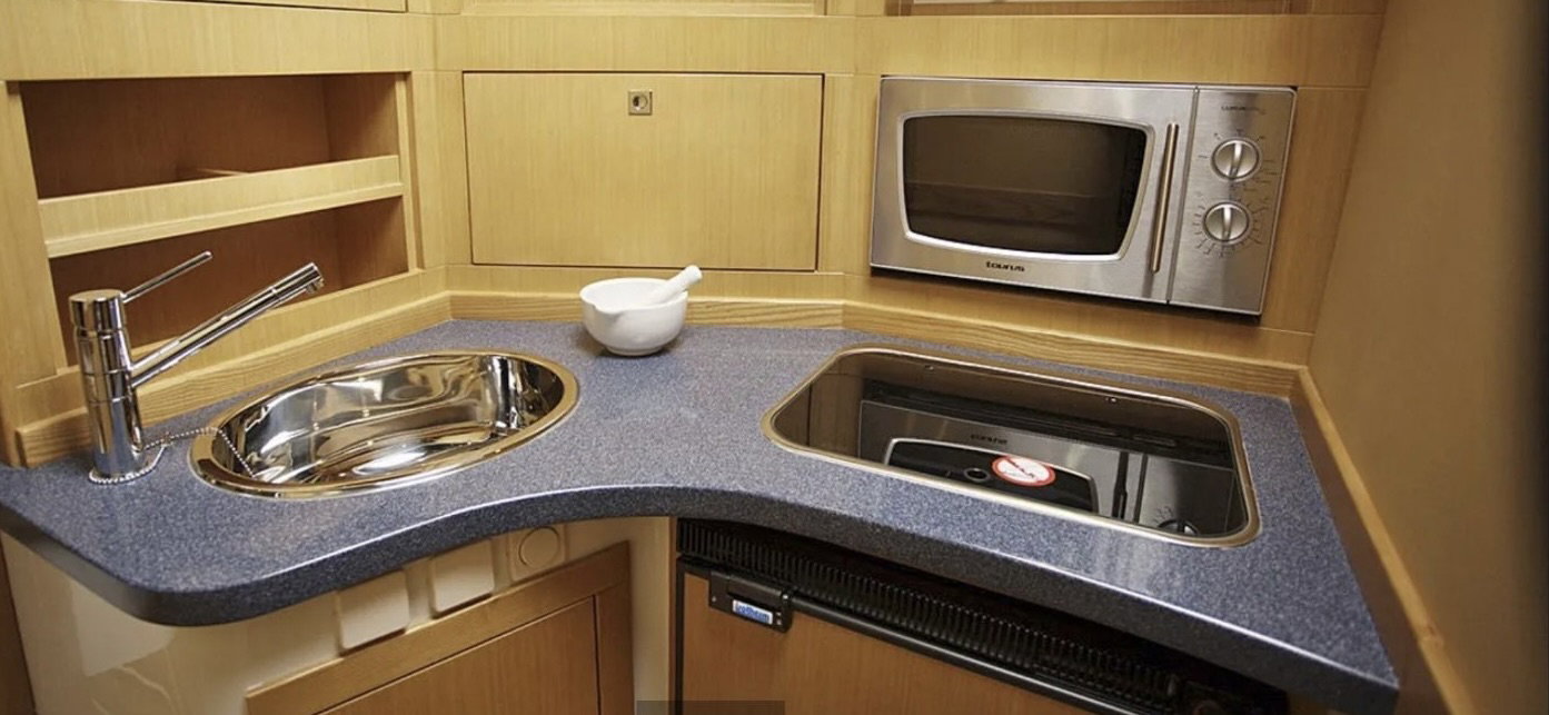 Faeton 1180 Moraga HT