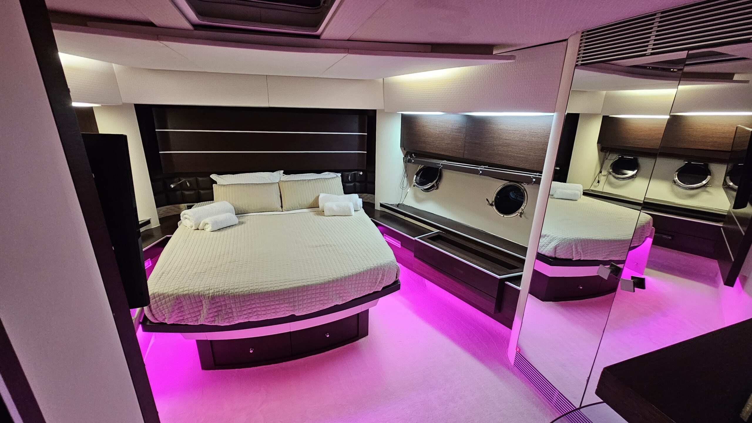 Azimut 86S