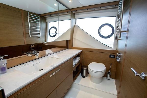 Princess F70