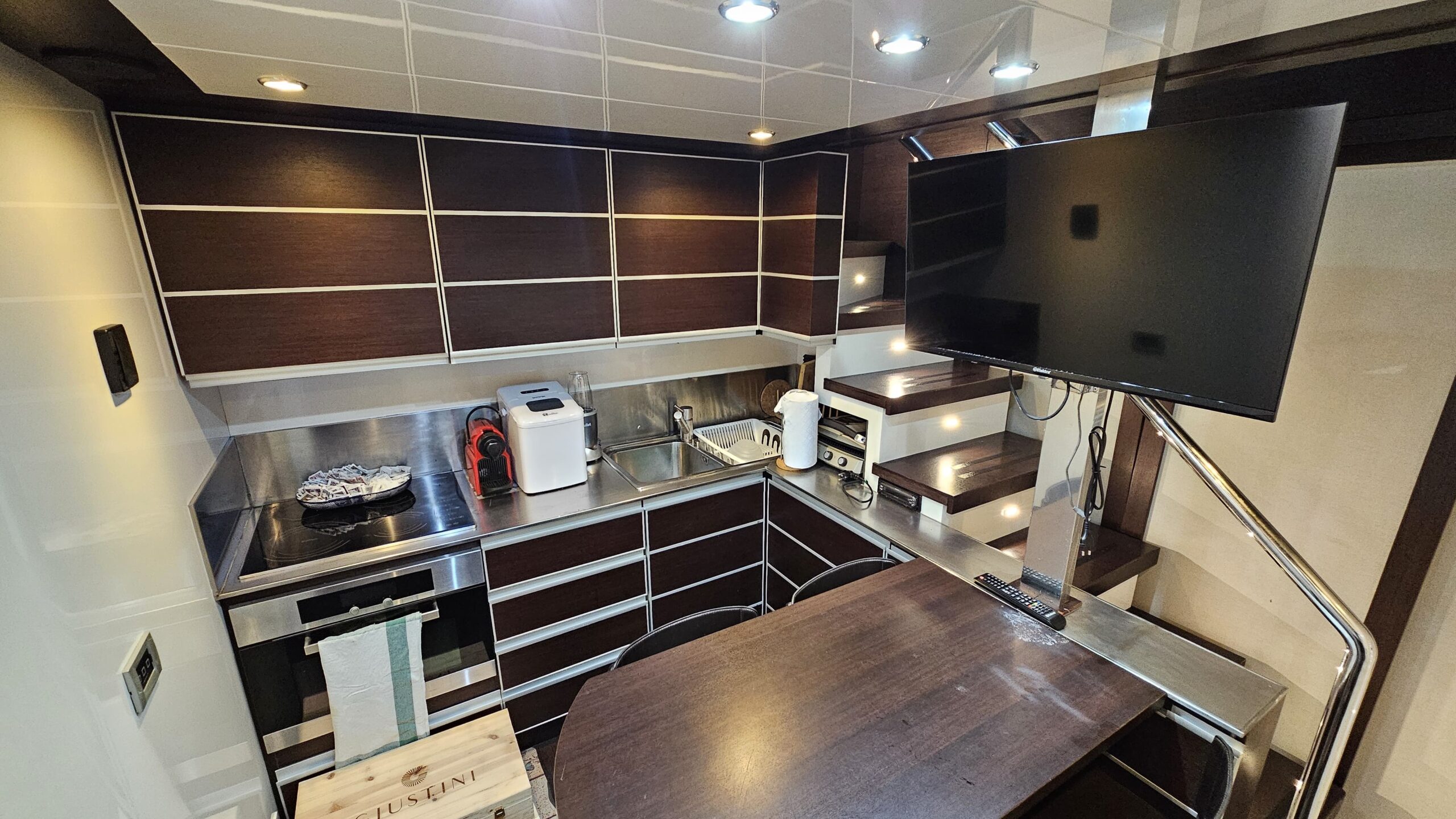 Azimut 86S