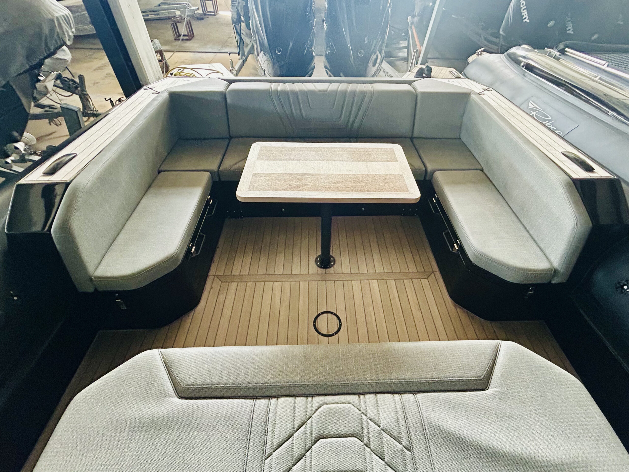 Technohull Alpha 40
