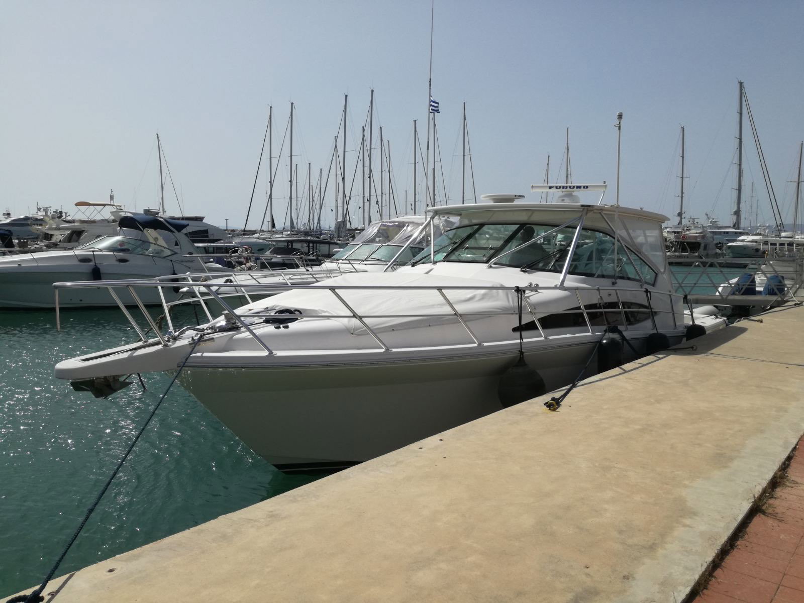 Bertram 37