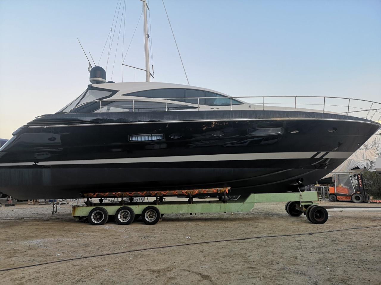 Pershing 56