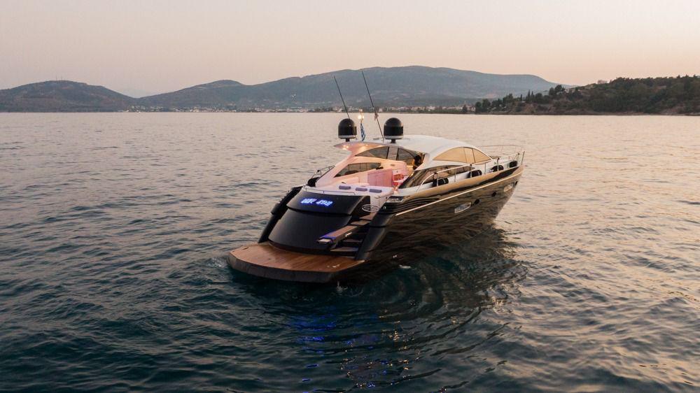 Pershing 56