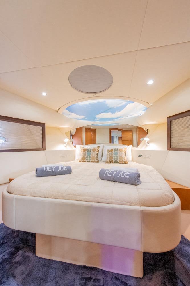 Pershing 56
