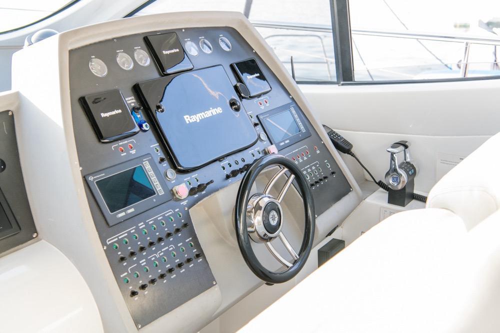 Pershing 56