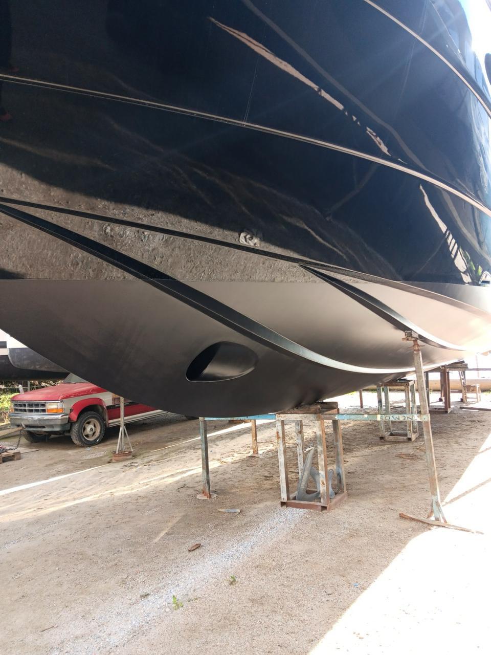 Pershing 56