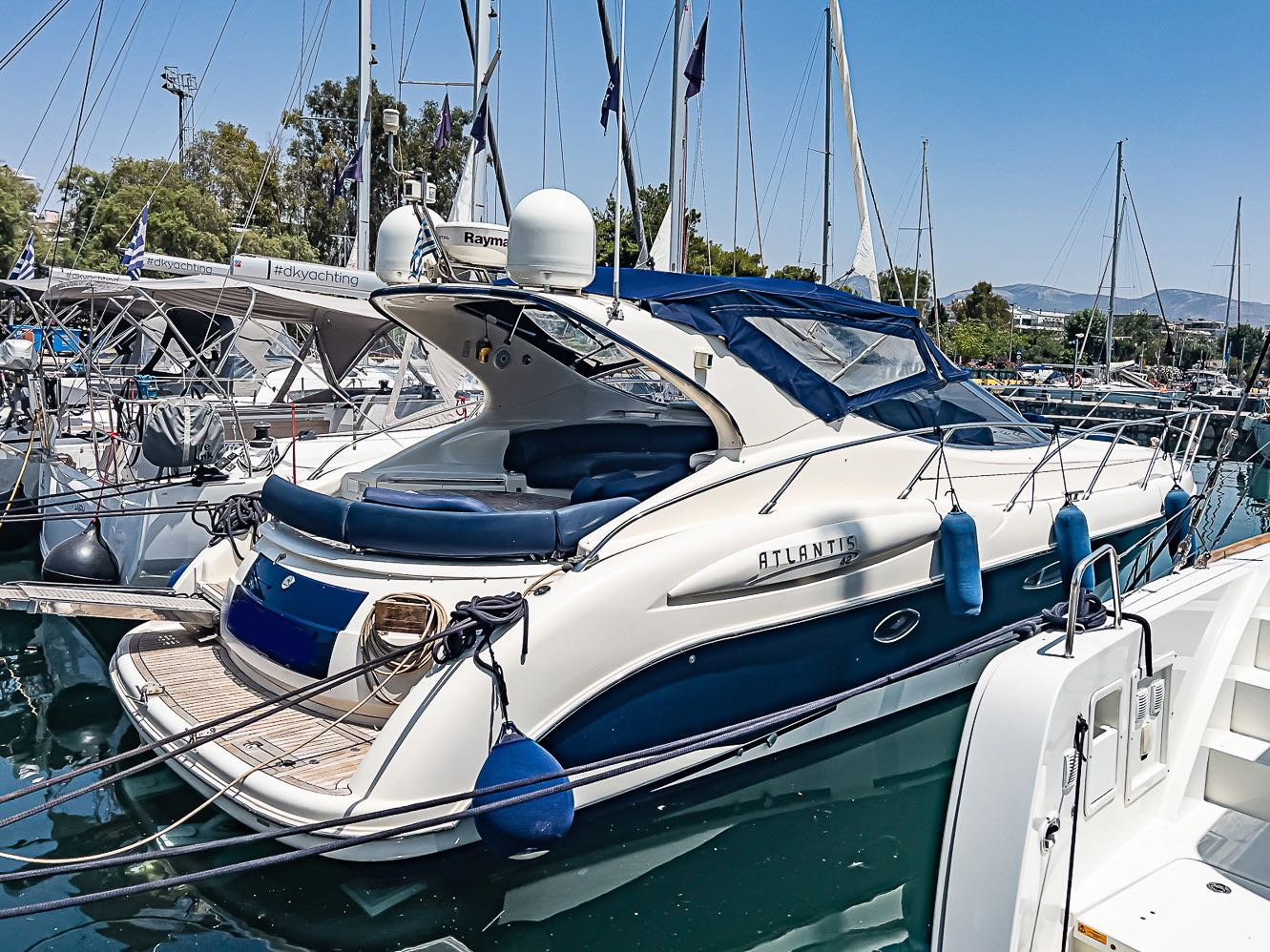 Azimut Atlantis 42