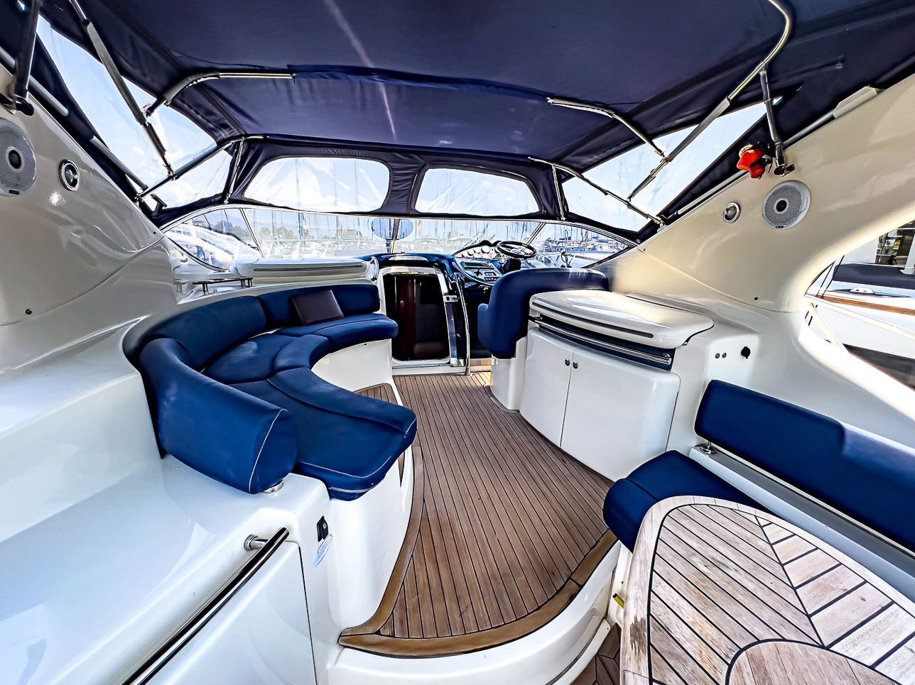 Azimut Atlantis 42