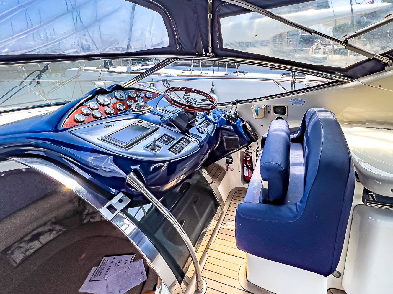 Azimut Atlantis 42