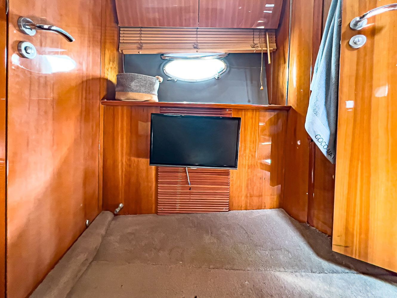 Azimut Atlantis 42