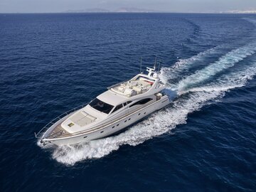 Ferretti 68