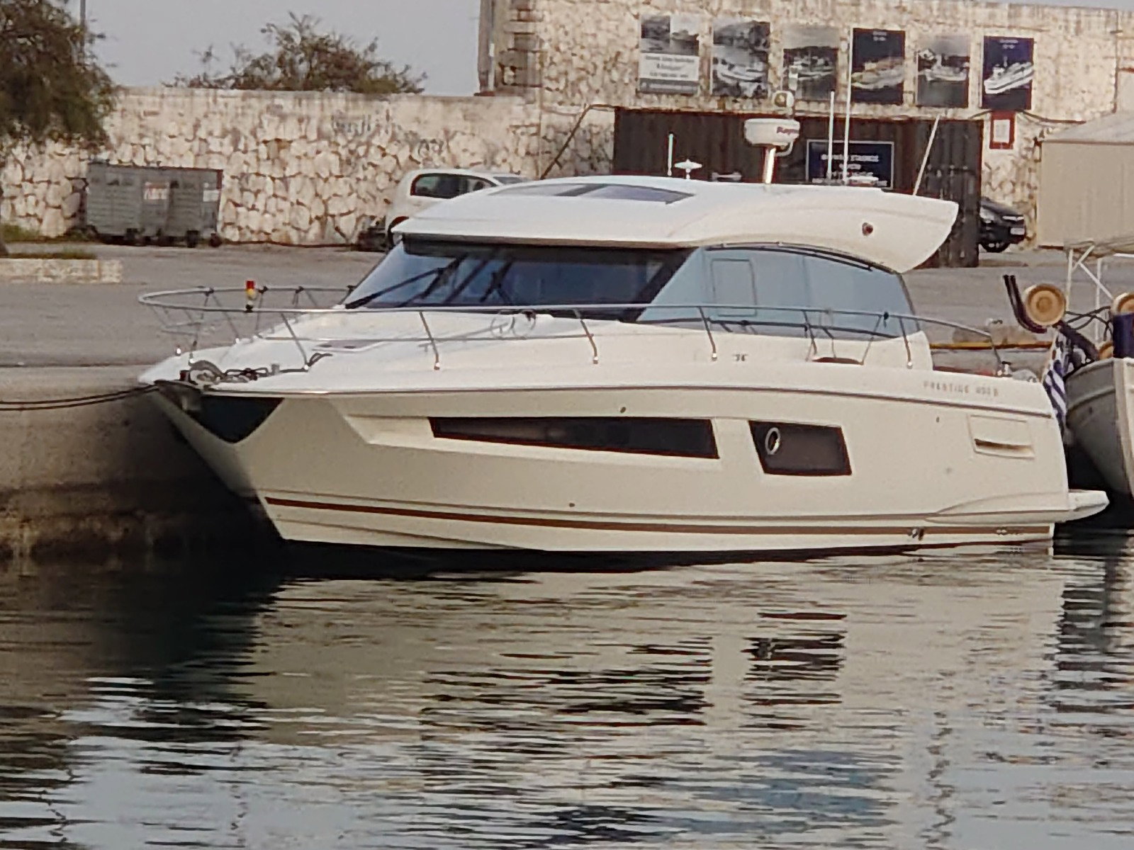 Prestige 450 S