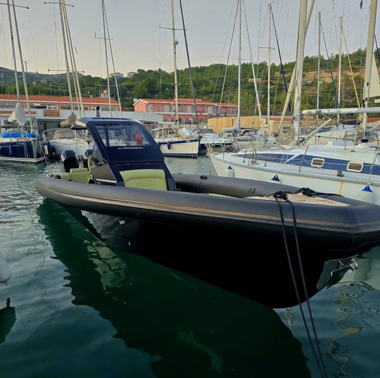 Technohull 38 Grand Sport