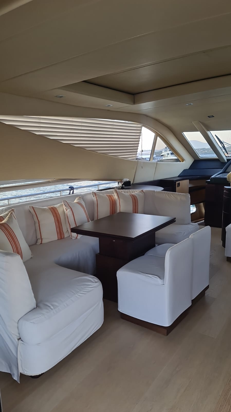 Alfamarine 72
