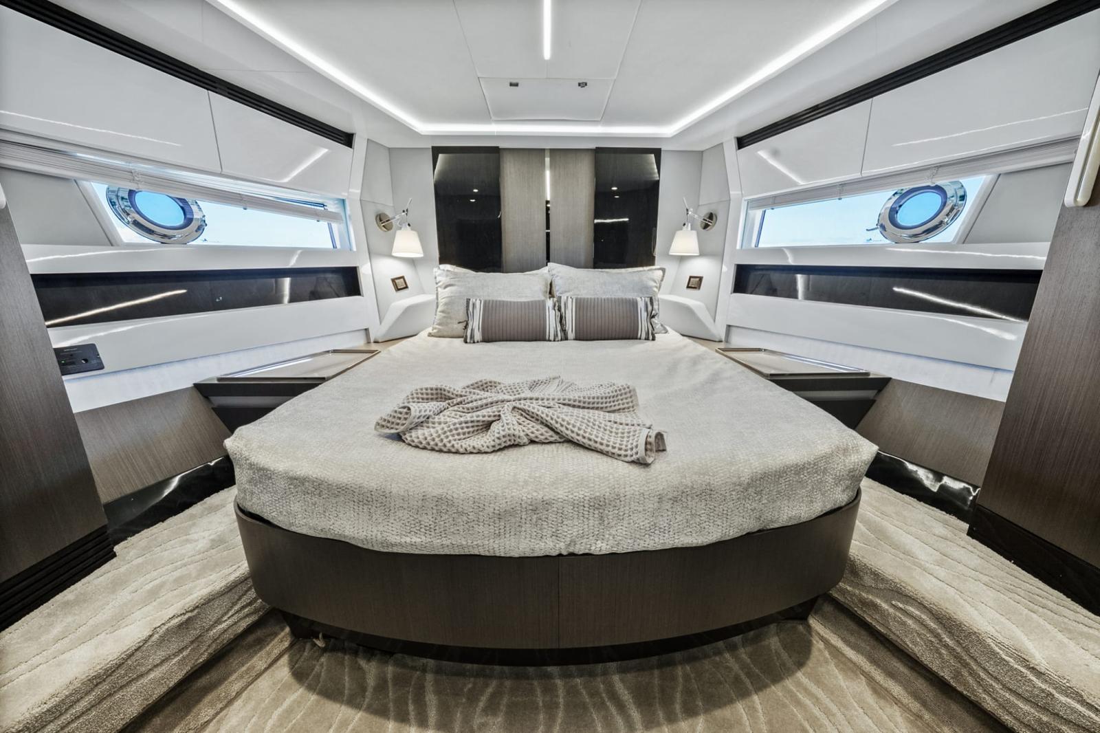 Azimut S7