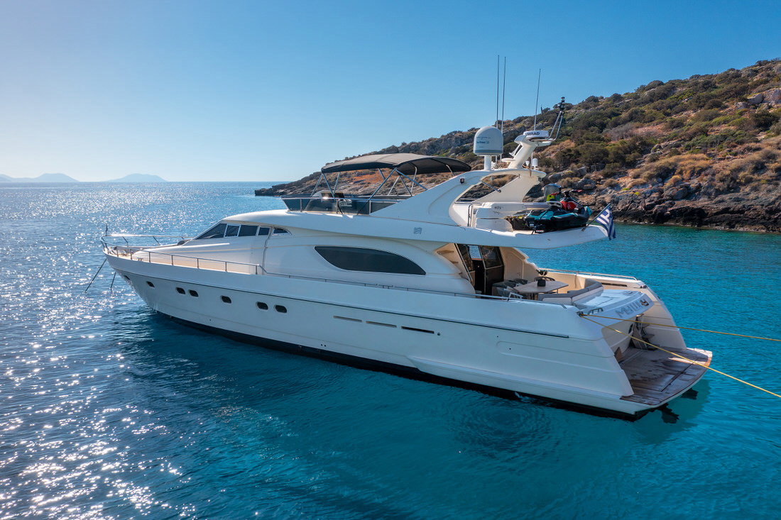 Ferretti 72