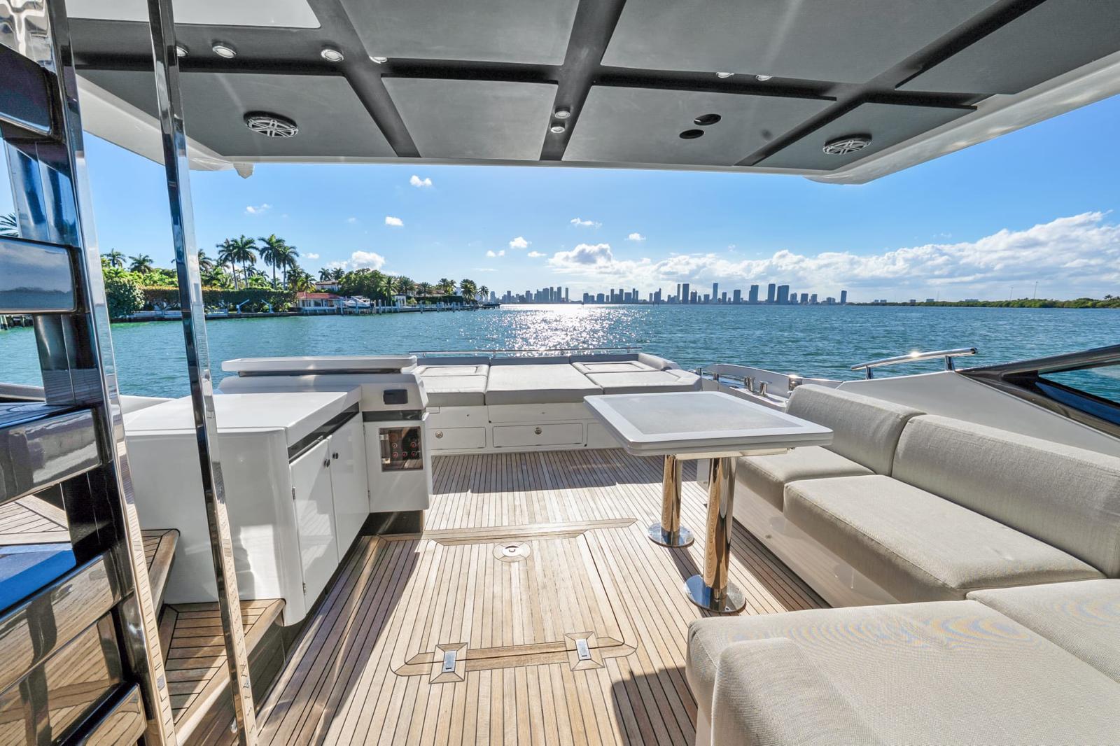 Azimut S7