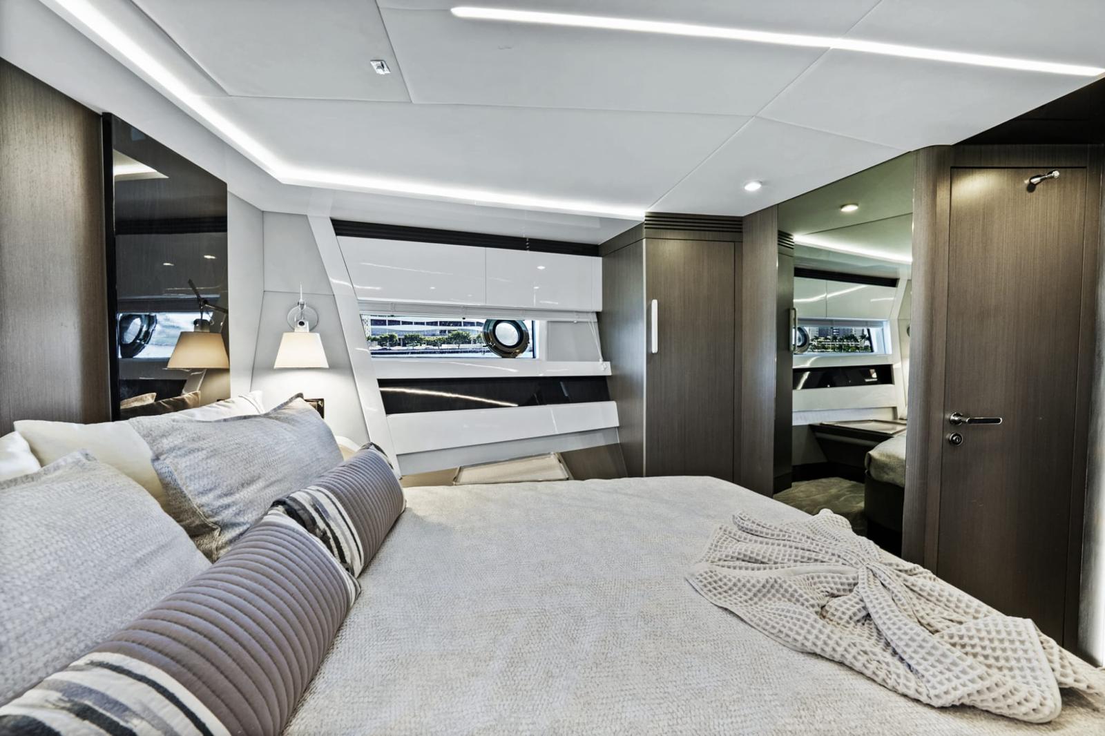 Azimut S7