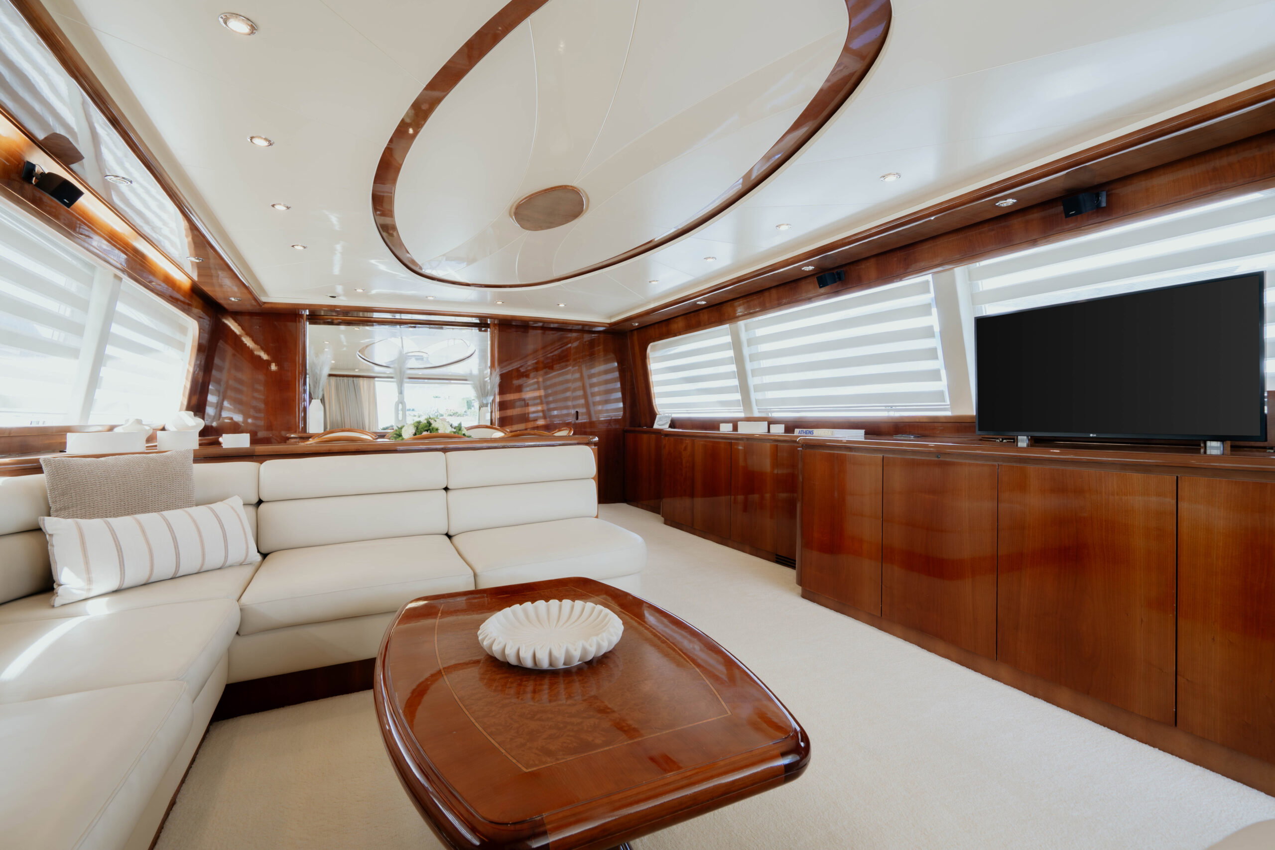 Falcon 86