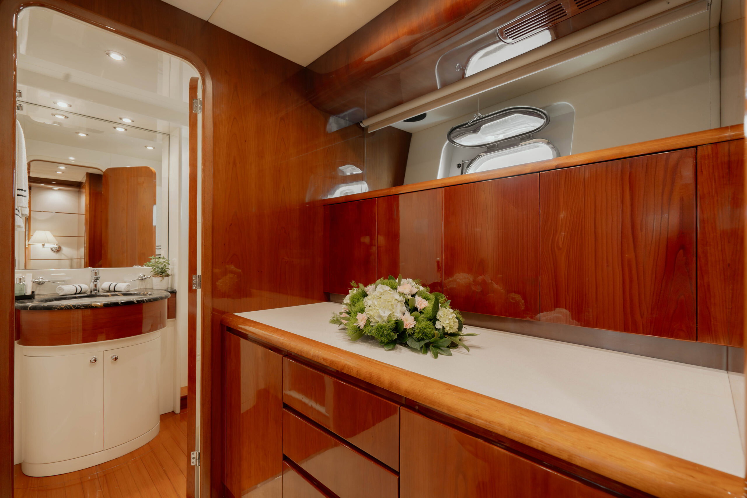 Falcon 86