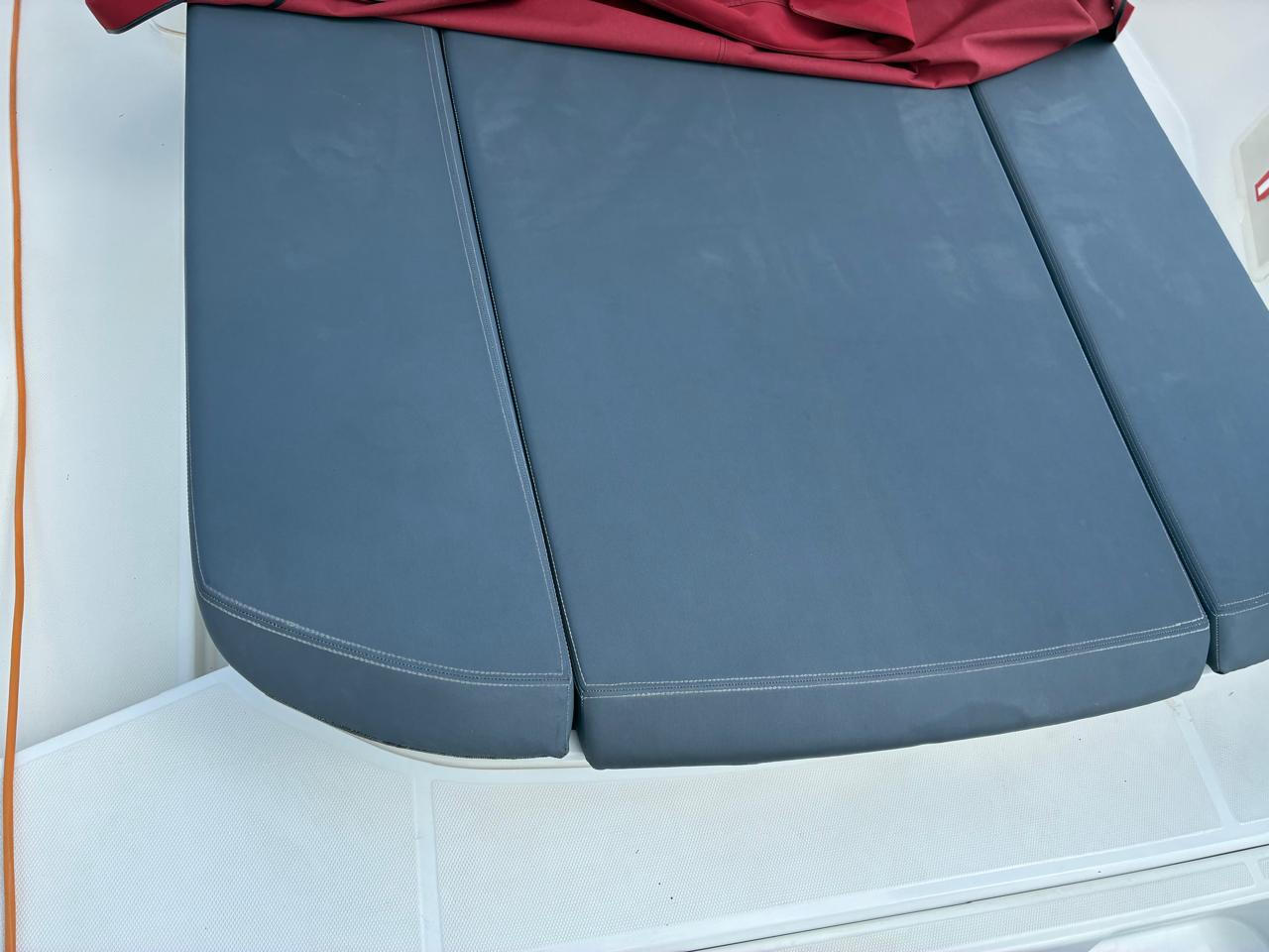 Axopar 37 Sun Top