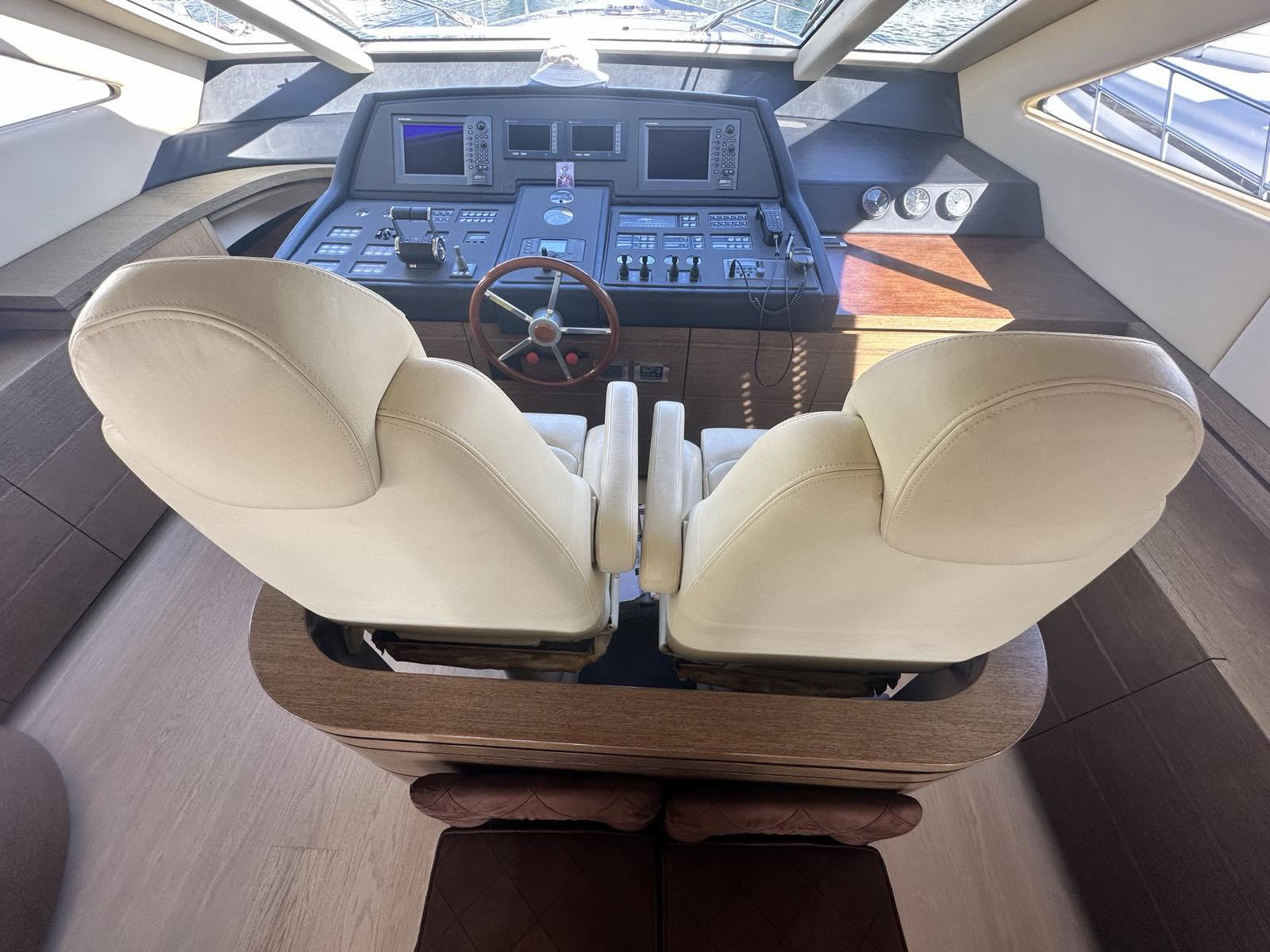 Alfamarine 72