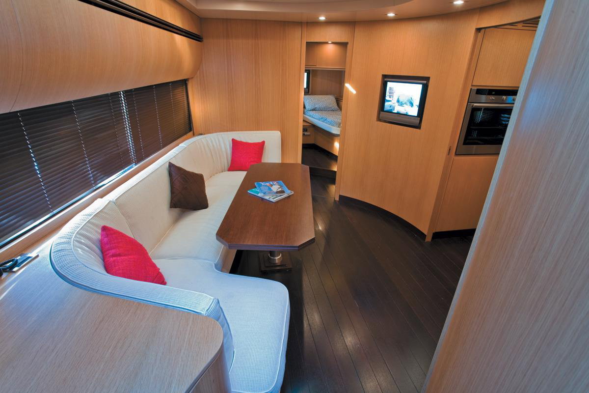 Alfamarine 72