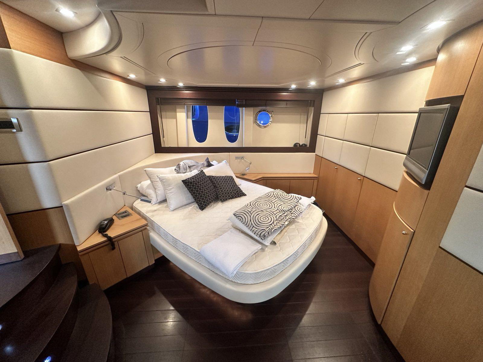 Alfamarine 72