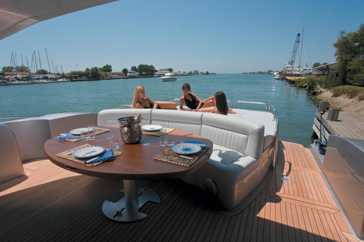 Alfamarine 72