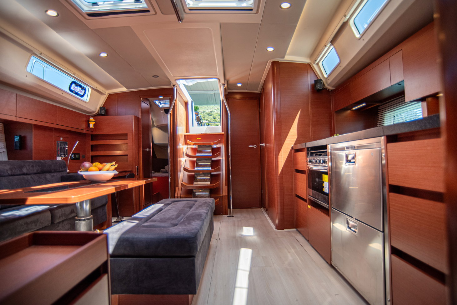 Hanse 508
