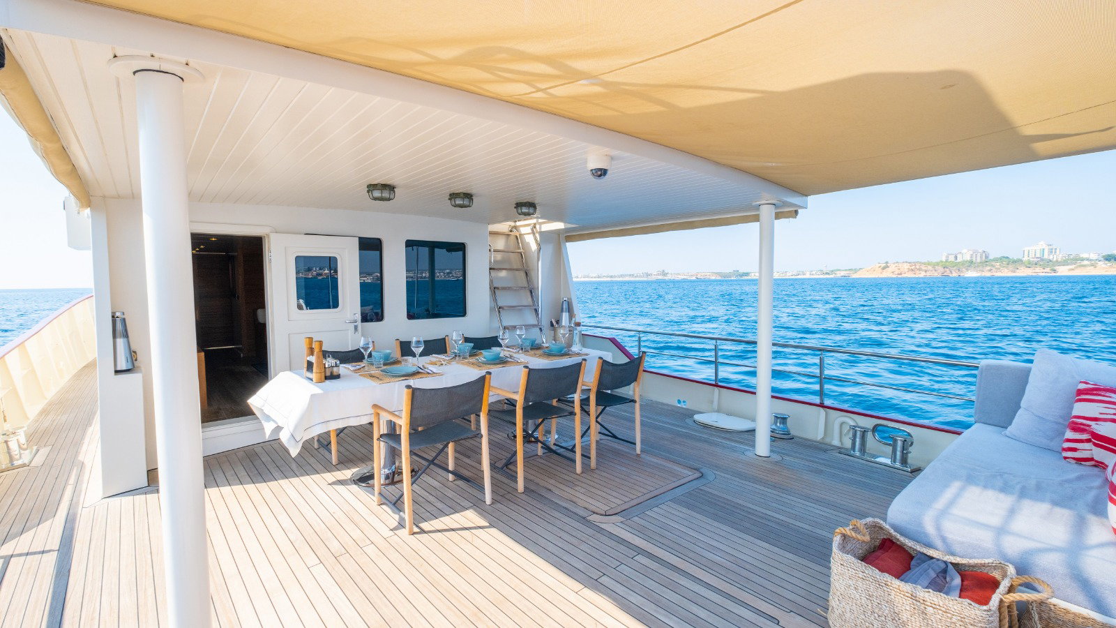 Tansu Custom Trawler