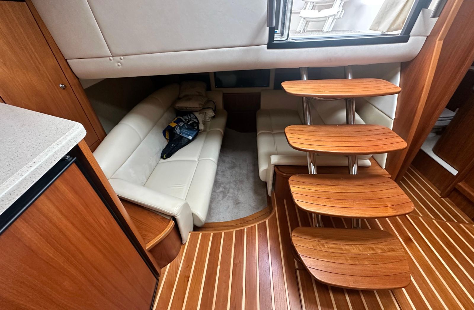 Tiara 3900 Sovran