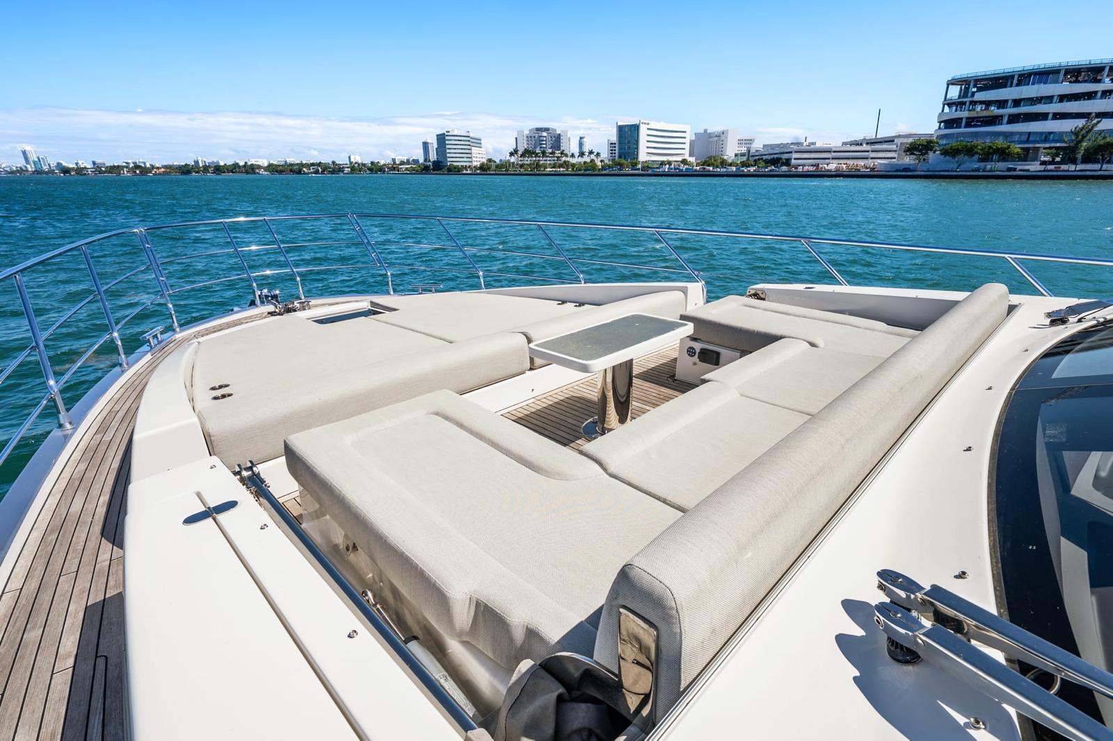 Azimut S7