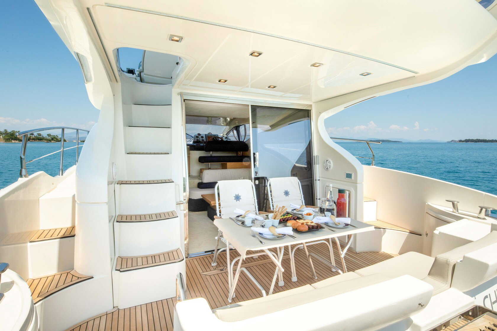 Azimut 43