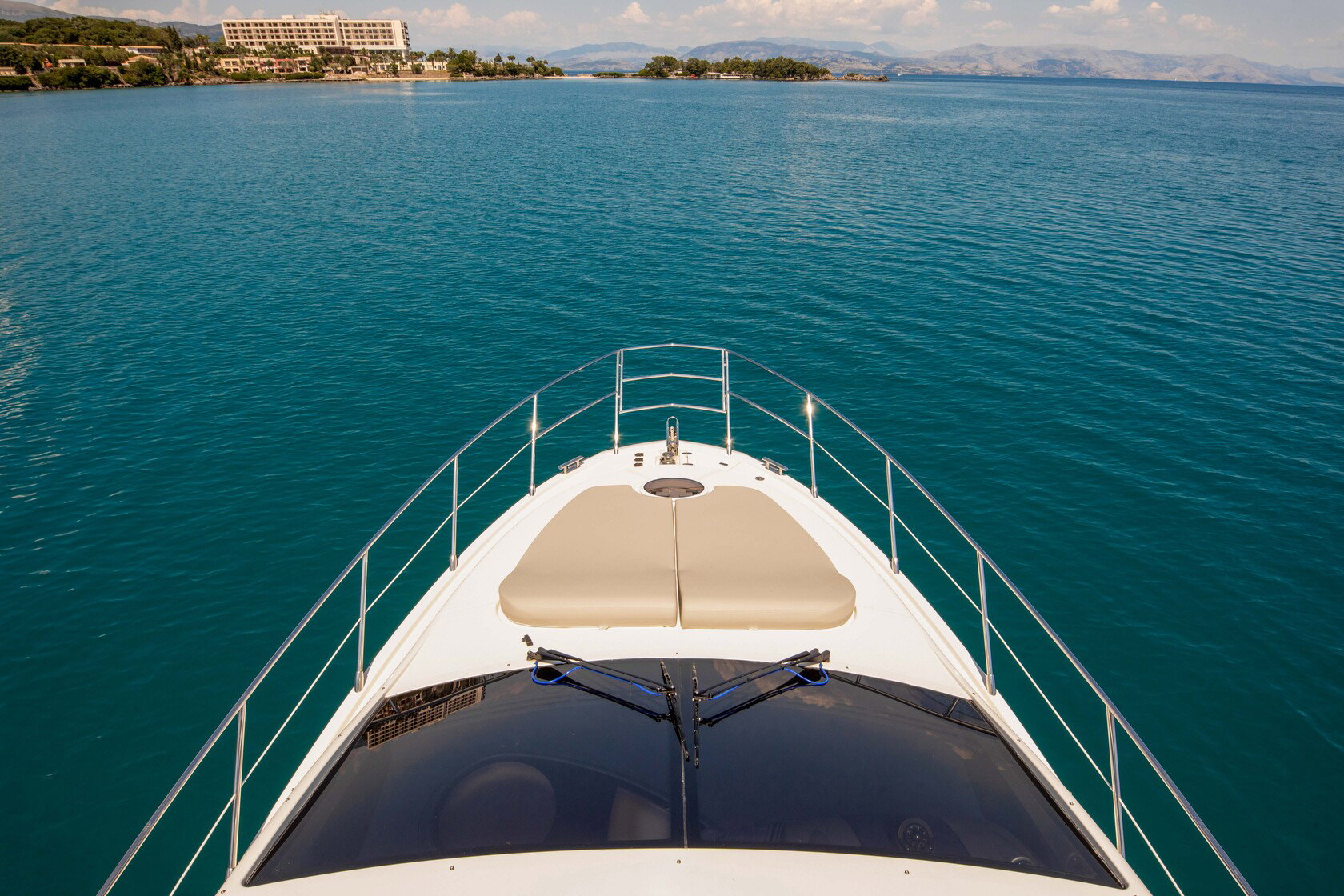 Azimut 43