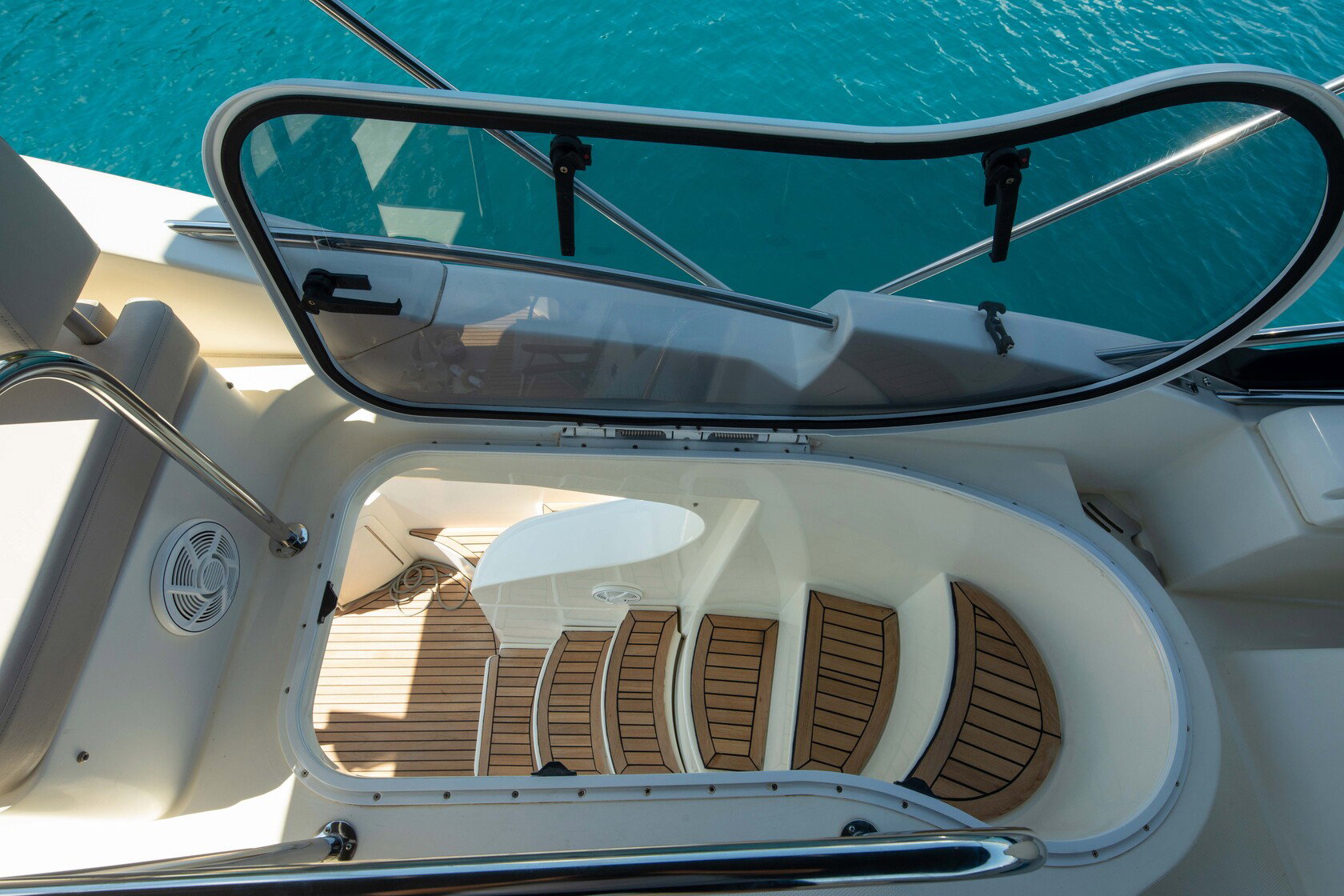 Azimut 43