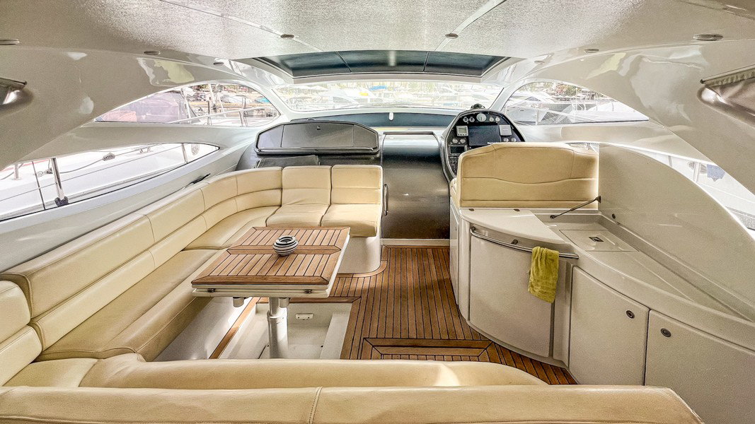Pershing 50