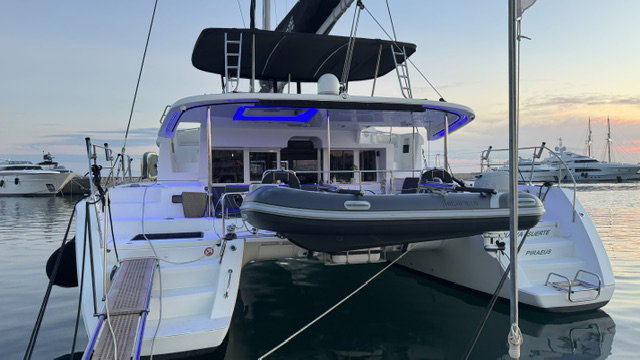 Lagoon 450 F