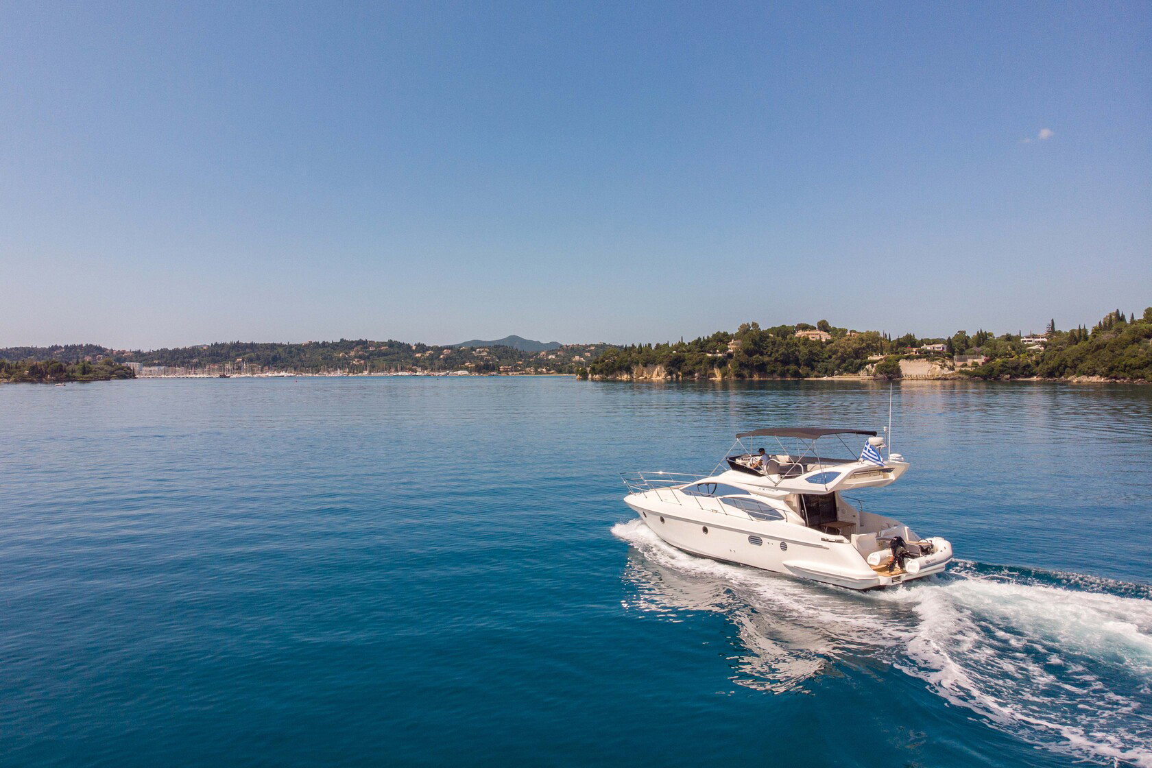 Azimut 43