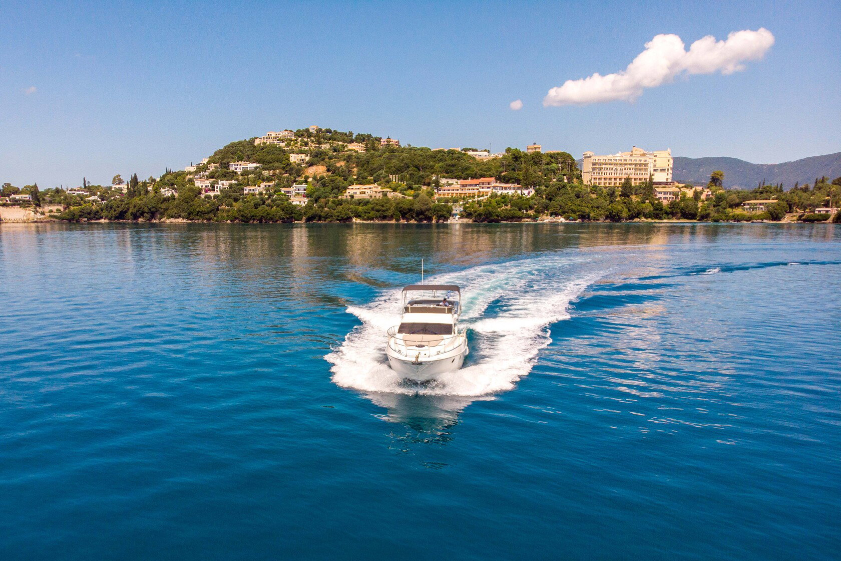 Azimut 43