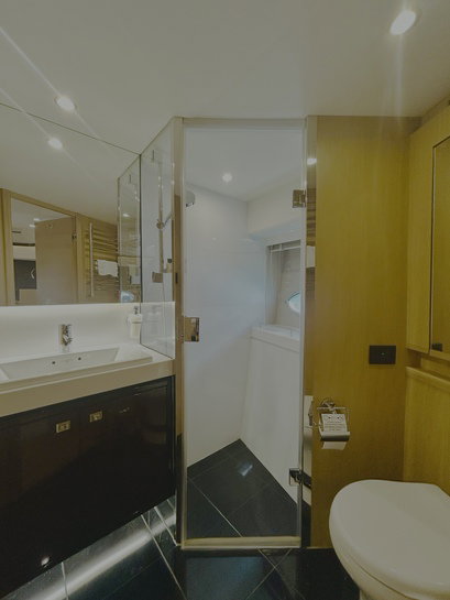 Princess V72