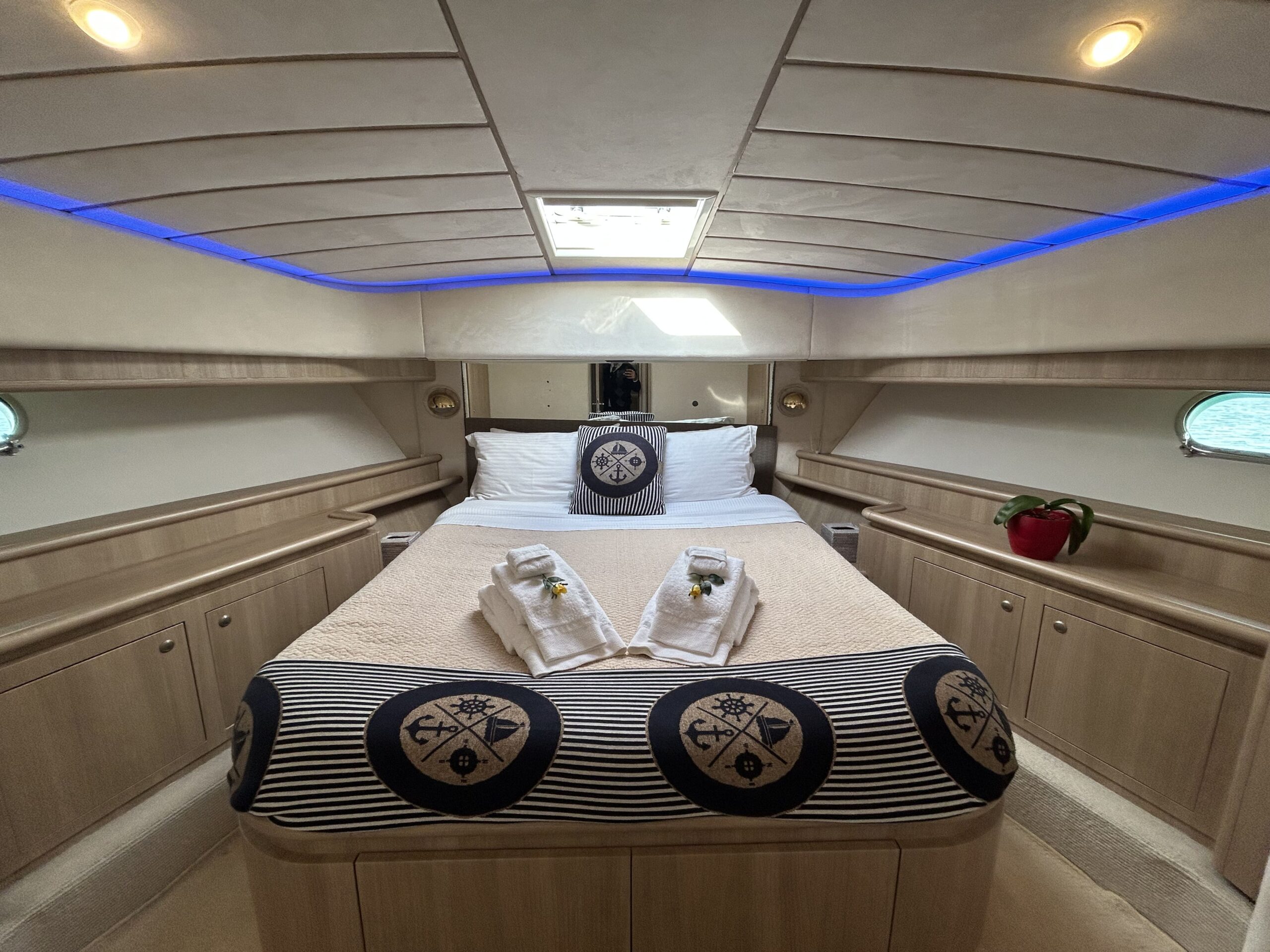 Ferretti 680