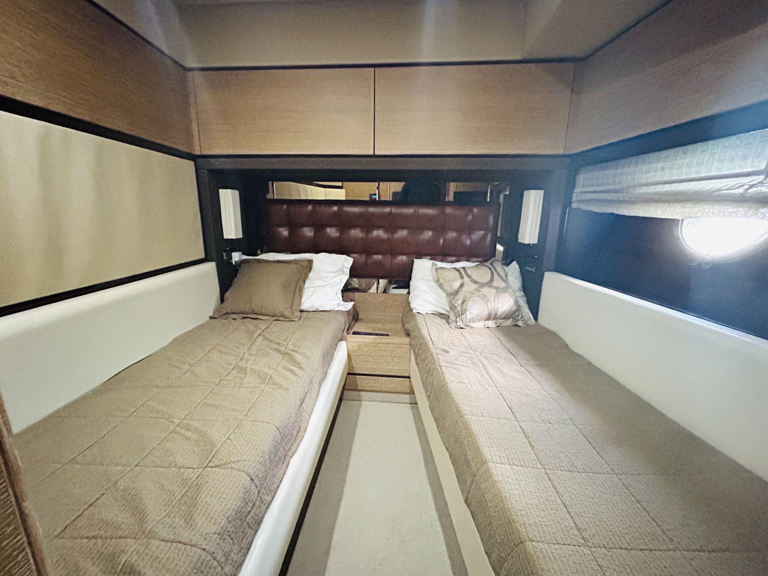 Azimut 70 Fly