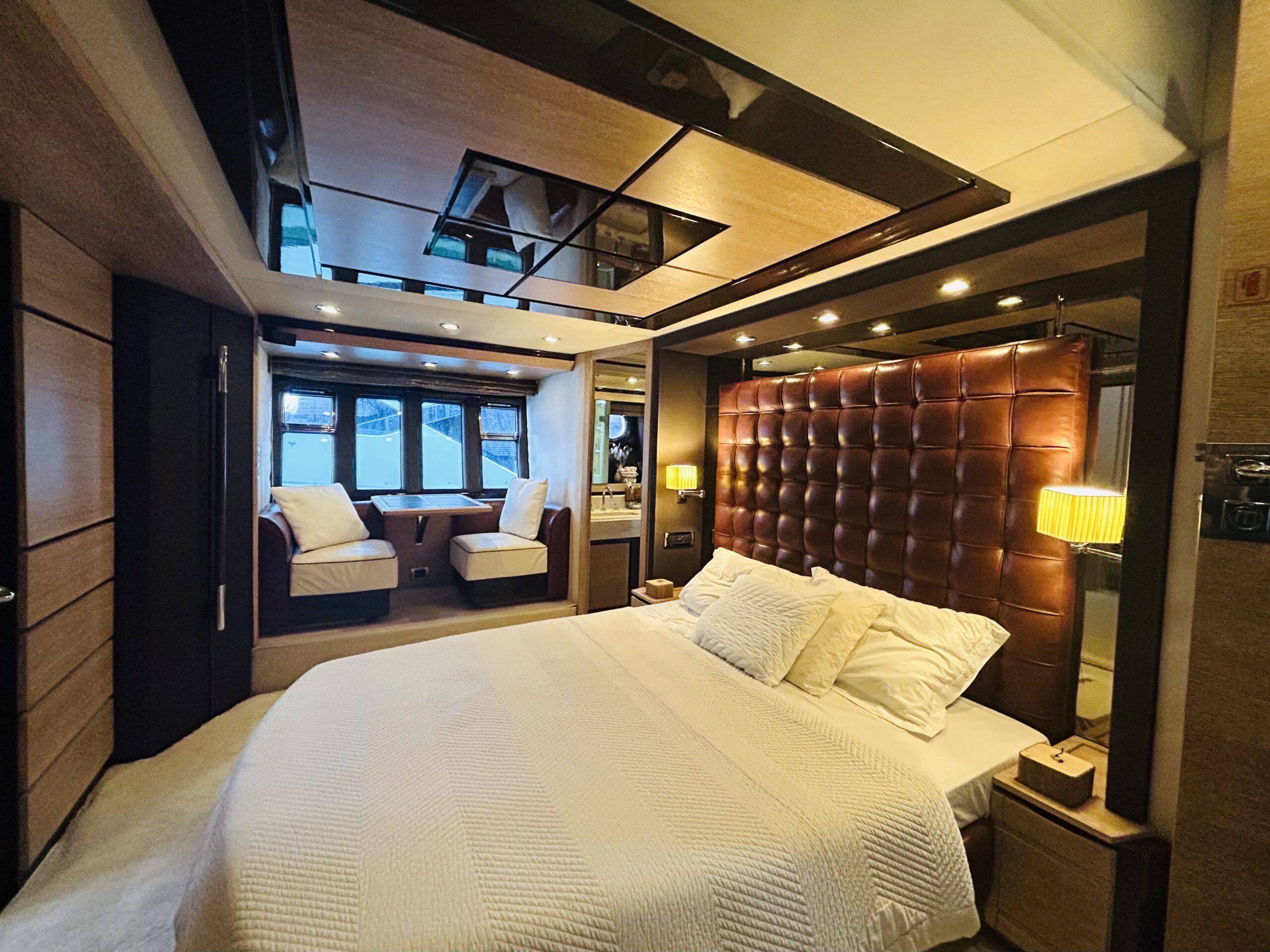 Azimut 70 Fly