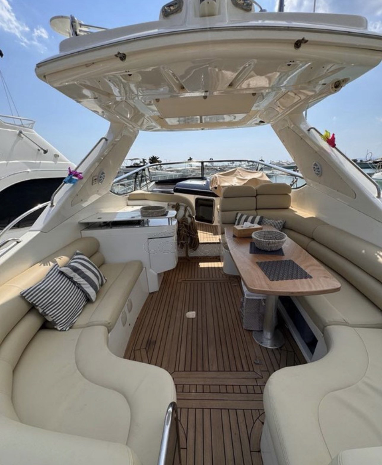 Sealine S48