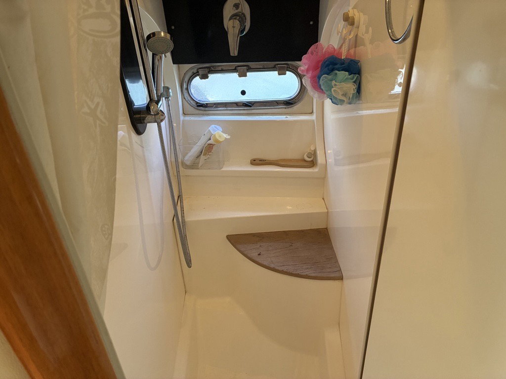 Sealine S48