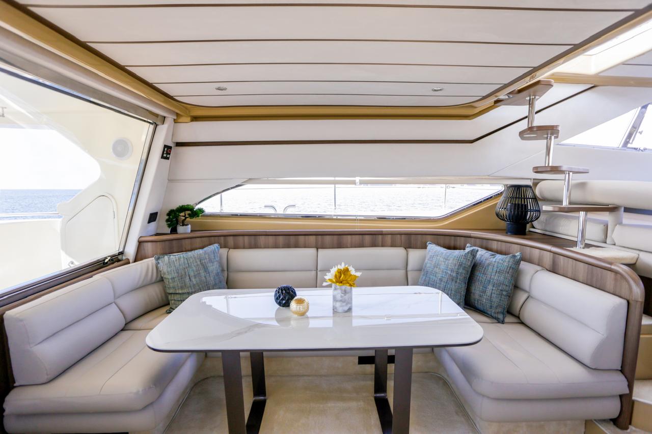 Ferretti 57
