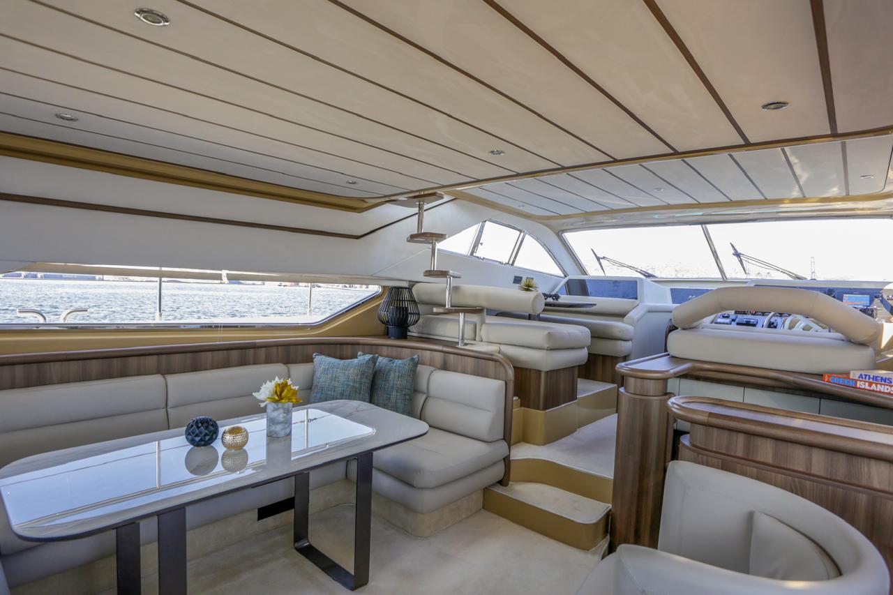 Ferretti 57